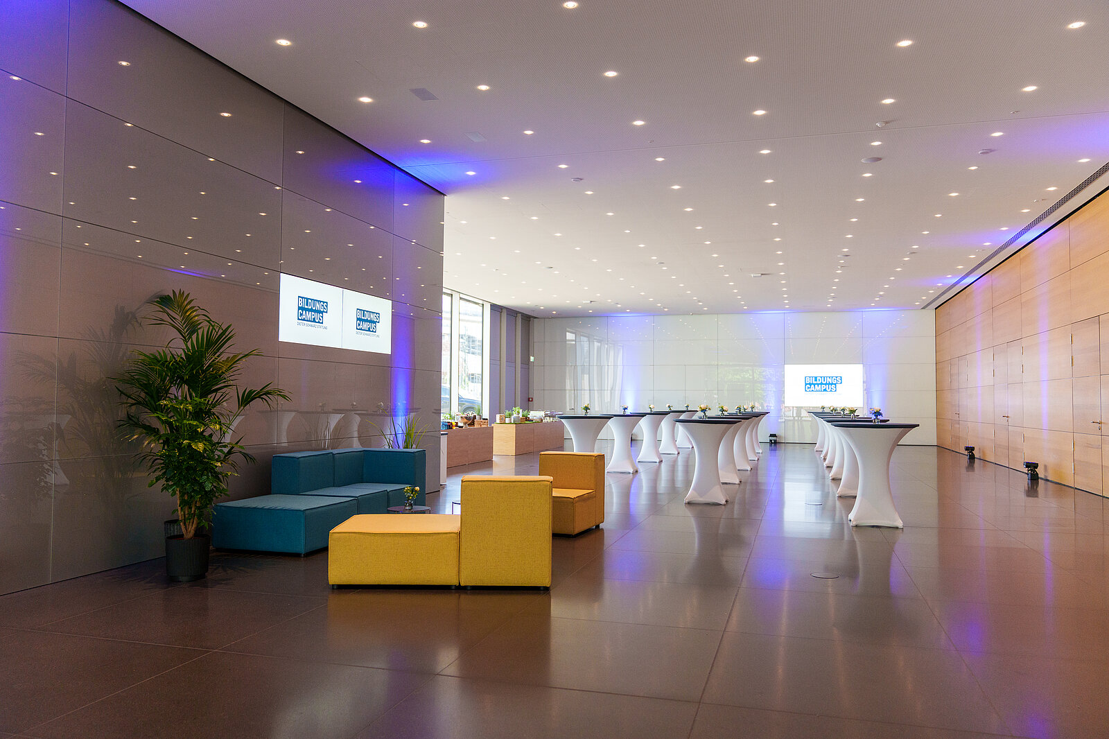 Foto des Foyer
